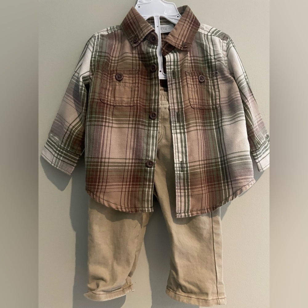 The Children's Place Green and Brown Plaid Button Down Shirt